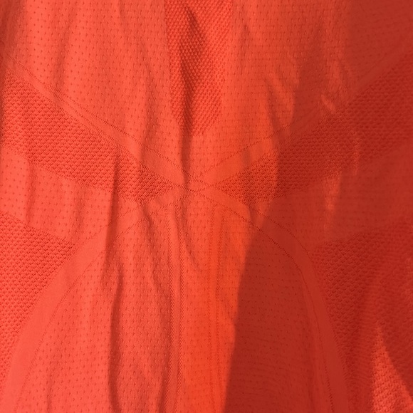 NWOT, Nux, Womens, Scoop Neck, loose fit tank, textured detail throughout - Picture 2 of 5